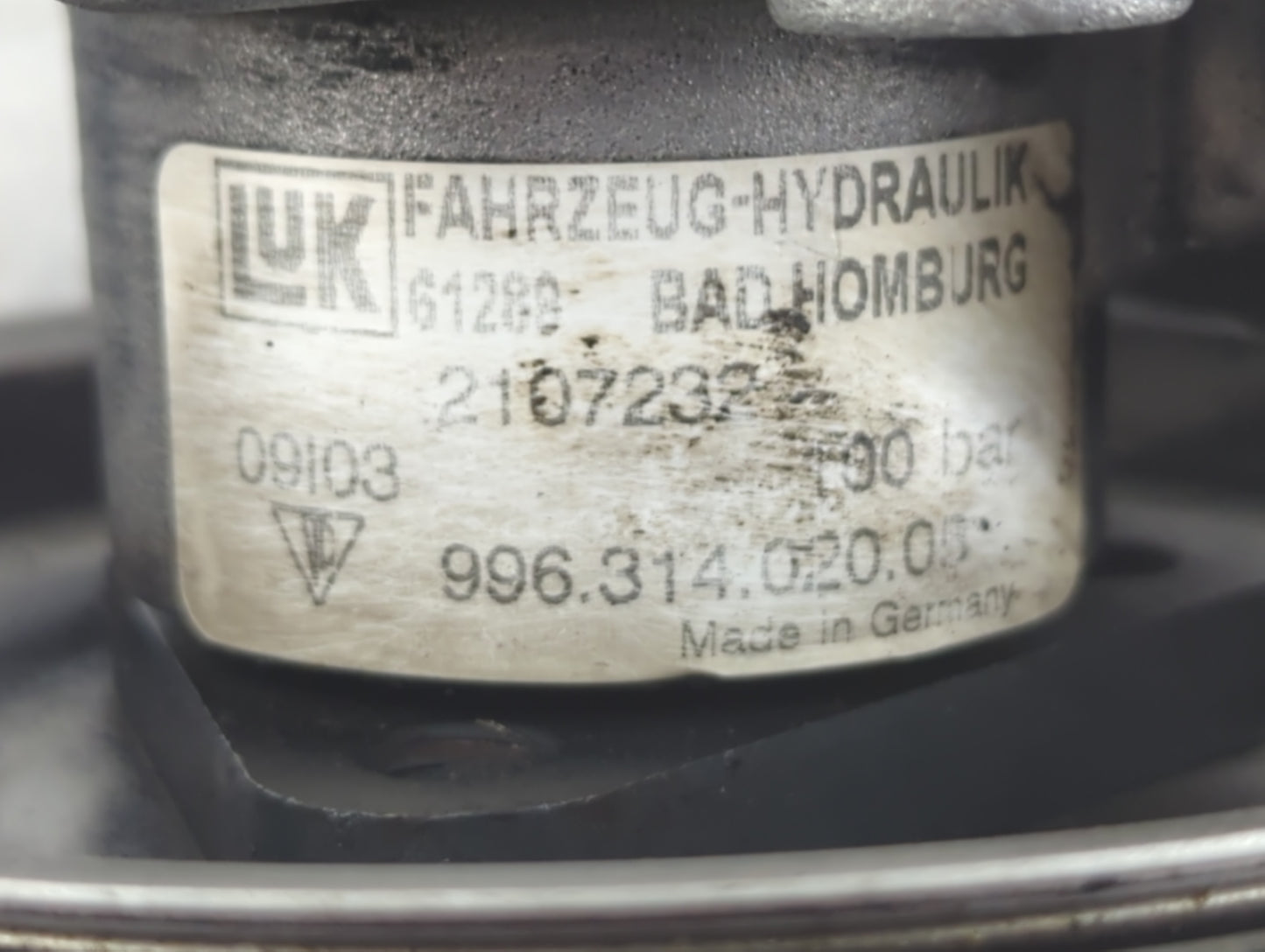 1997-2008 Porsche Boxster servo pump - Oemusedautoparts1.com