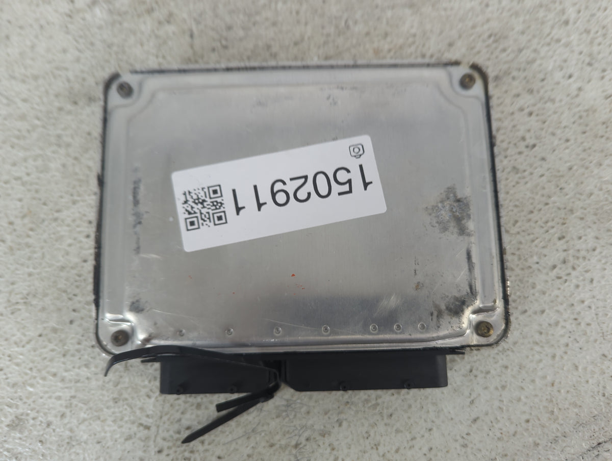 2003-2006 Porsche Cayenne PCM Engine Control Computer ECU ECM PCU OEM P/N:0261207696 022906032BT Fits Fits 2003 2004 2005 20