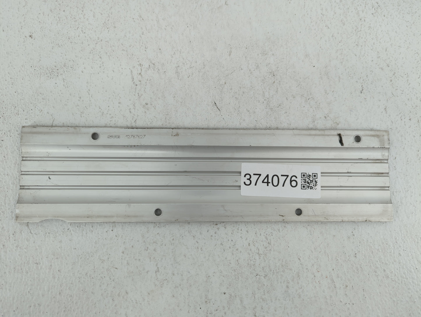 2004 Saturn Ion Engine Cover - Oemusedautoparts1.com