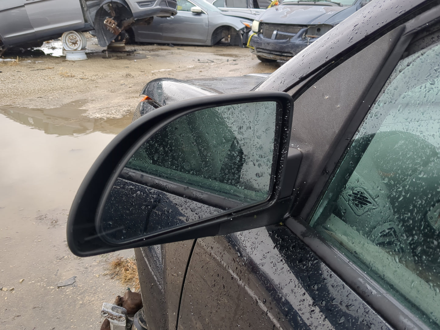 2003-2005 Saturn Vue Driver Side View Mirror - Left Door Mirror OEM Used - Oemusedautoparts1.com