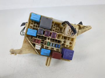 2004-2006 Scion Xa Fusebox Fuse Box Panel Relay Module Fits Fits 2004 2005 2006 OEM Used Auto Parts