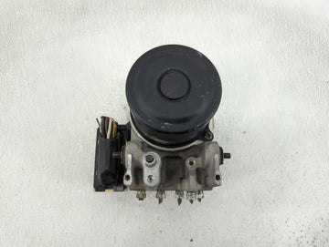 2004-2005 Scion Xb ABS Pump Control Module Replacement P/N:89541-52280 133800-7211, 133800-7210, 44540-52020 Fits Fits 2004 2005 OEM Used Auto Parts