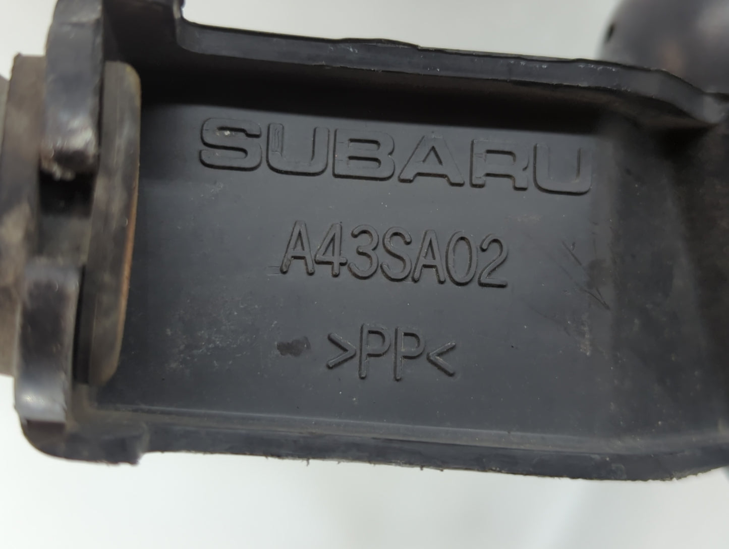2003-2004 Subaru Forester Air Cleaner Intake-duct Hose Tube - Oemusedautoparts1.com