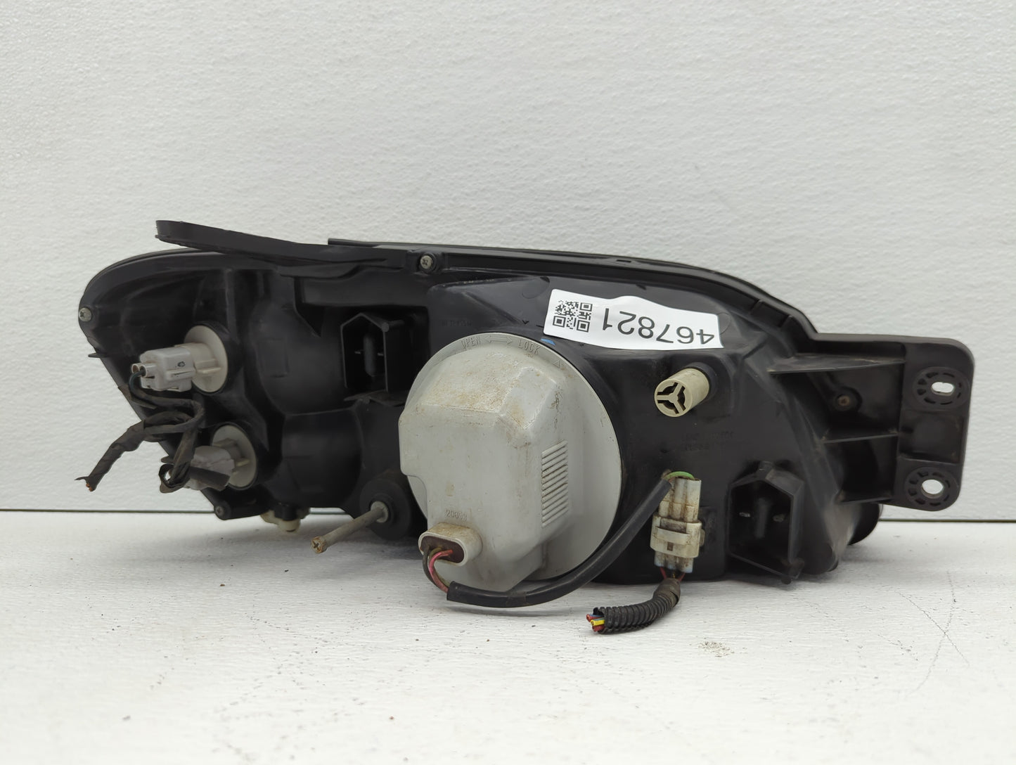 2000-2004 Subaru Legacy Driver Left Oem Head Light Headlight Lamp - Oemusedautoparts1.com