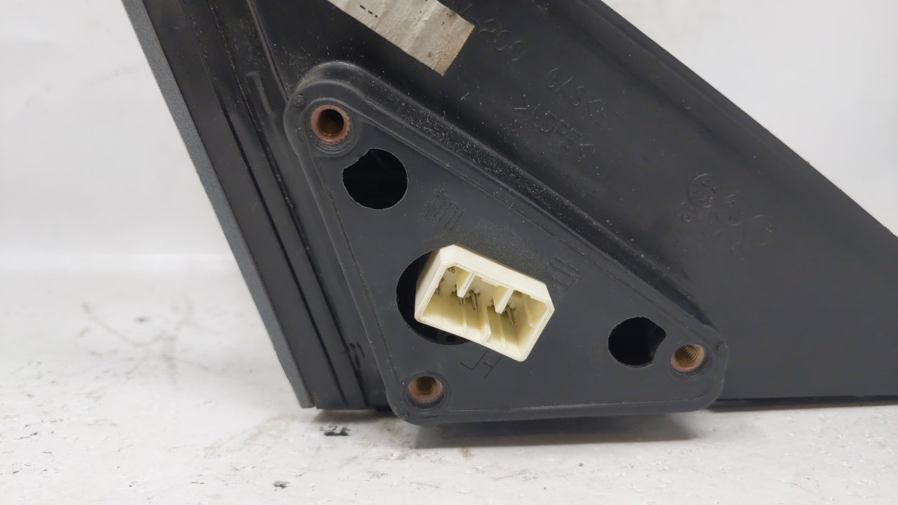 2004-2006 Suzuki Verona Driver Side View Mirror - Left Door Mirror OEM Used - Oemusedautoparts1.com