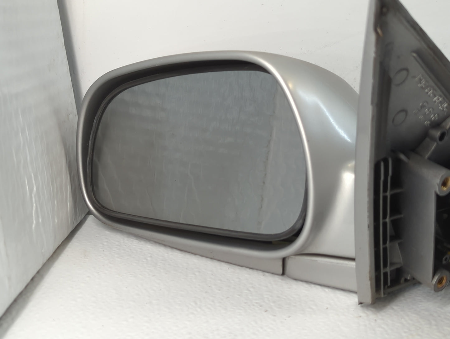 2004-2006 Suzuki Verona Driver Side View Mirror - Left Door Mirror OEM Used - Oemusedautoparts1.com