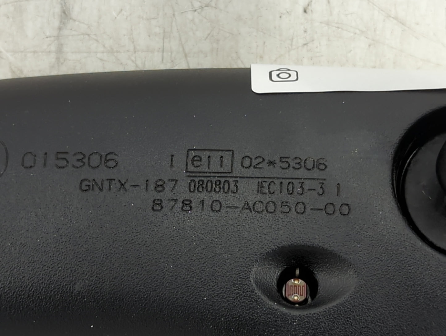 2004 Toyota Avalon Interior Rear View Mirror Replacement OEM P/N:015306 GNTX-187, 87810-AC050-00 Fits OEM Used Auto Parts -