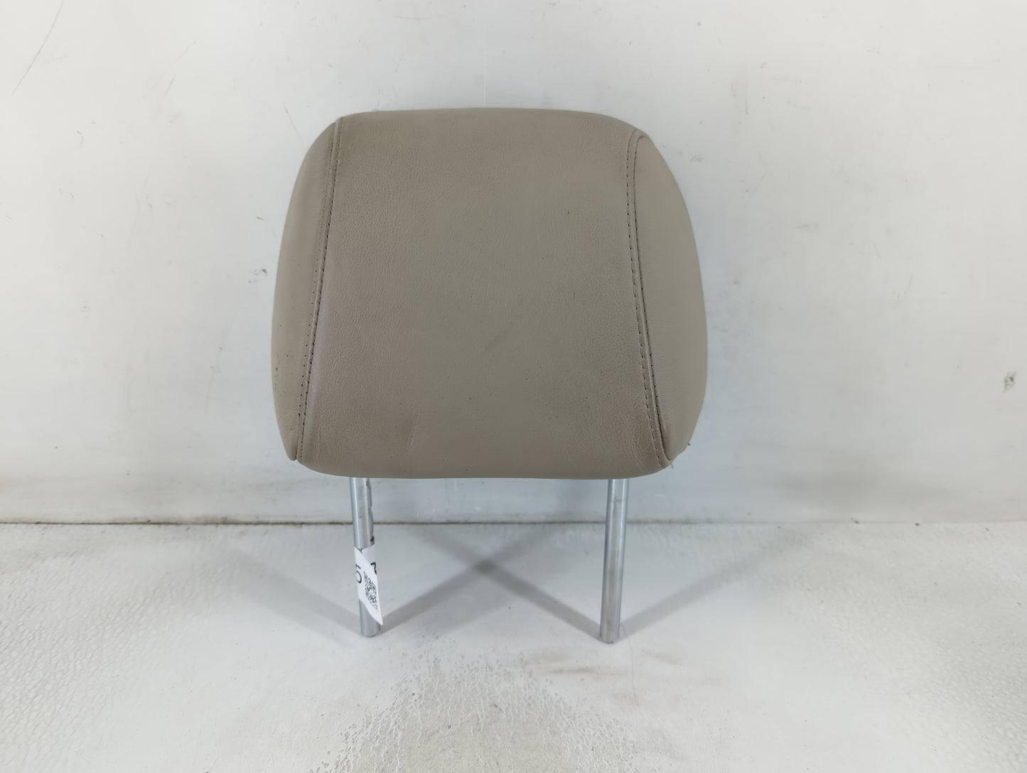 2000-2004 Toyota Avalon Headrest Head Rest Front Driver Passenger Seat Fits Fits 2000 2001 2002 2003 2004 OEM Used Auto Part