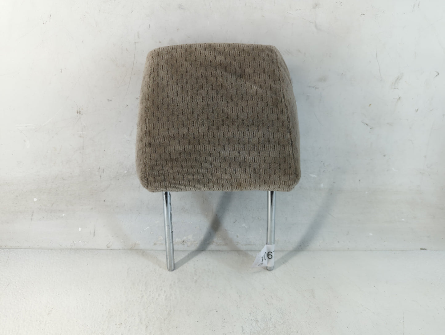 2004 Toyota Camry Headrest Head Rest Front Driver Passenger Seat Fits OEM Used Auto Parts - Oemusedautoparts1.com