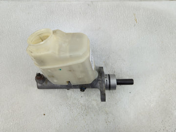 2002-2006 Toyota Camry Brake Master Cylinder