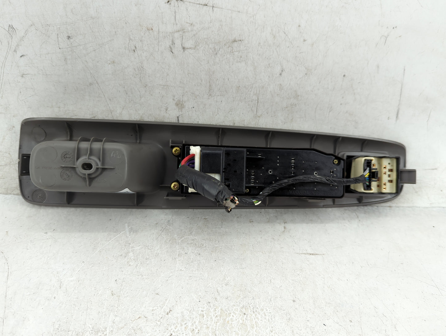 2002-2006 Toyota Camry Master Power Window Switch Replacement Driver Side Left P/N:74232-AA050 Fits OEM Used Auto Parts - Oe
