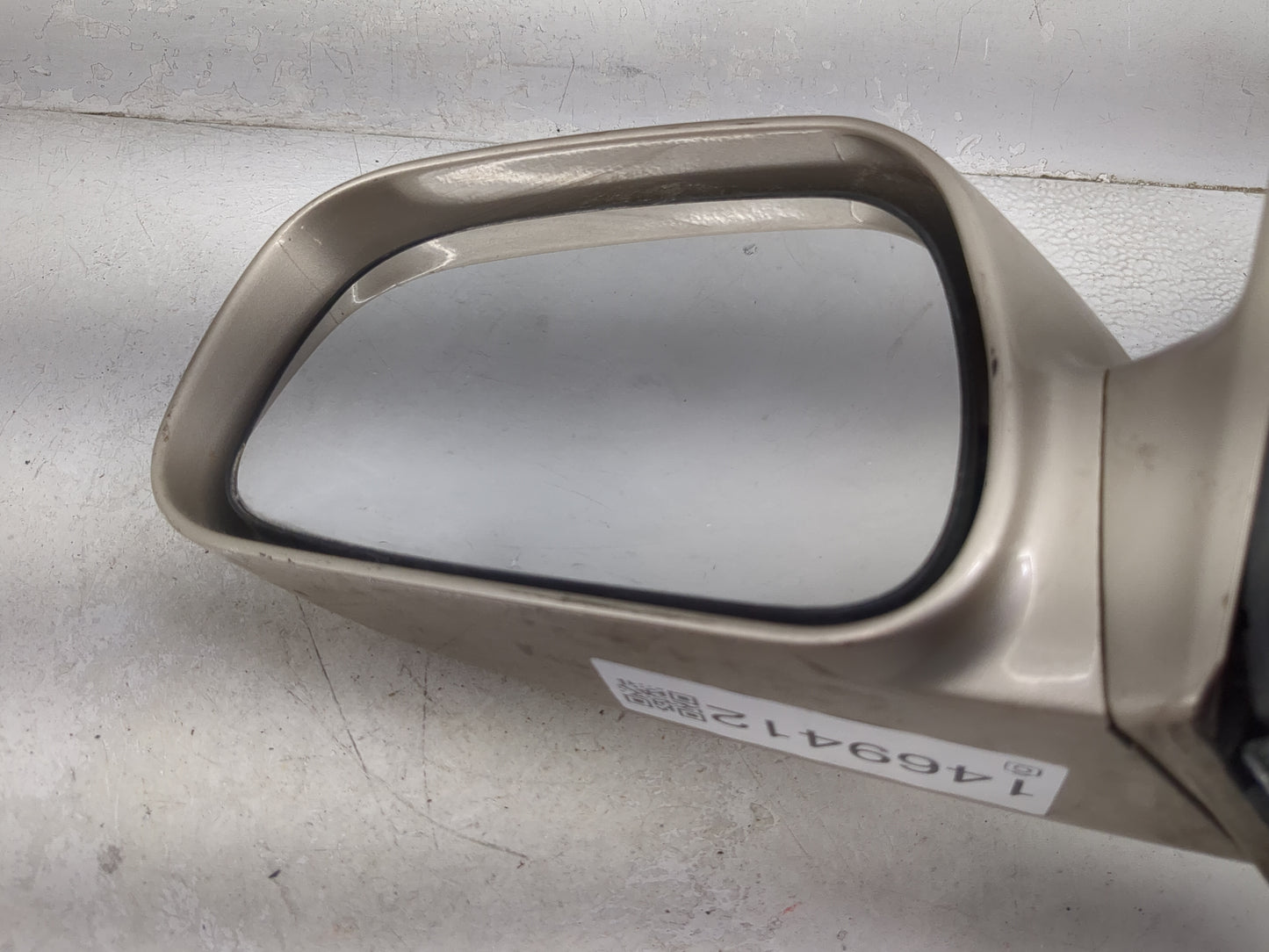 2002-2006 Toyota Camry Driver Side View Mirror - Left Door Mirror OEM Used - Oemusedautoparts1.com