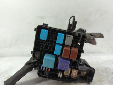 2004-2006 Toyota Camry Fusebox Fuse Box Panel Relay Module P/N:90084-98032 TN156700-1062 Fits Fits 2004 2005 2006 OEM Used Auto Parts
