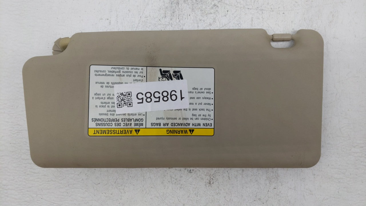 2002-2006 Toyota Camry Sun Visor Shade Replacement Passenger Right Mirror Fits Fits 2002 2003 2004 2005 2006 OEM Used Auto P