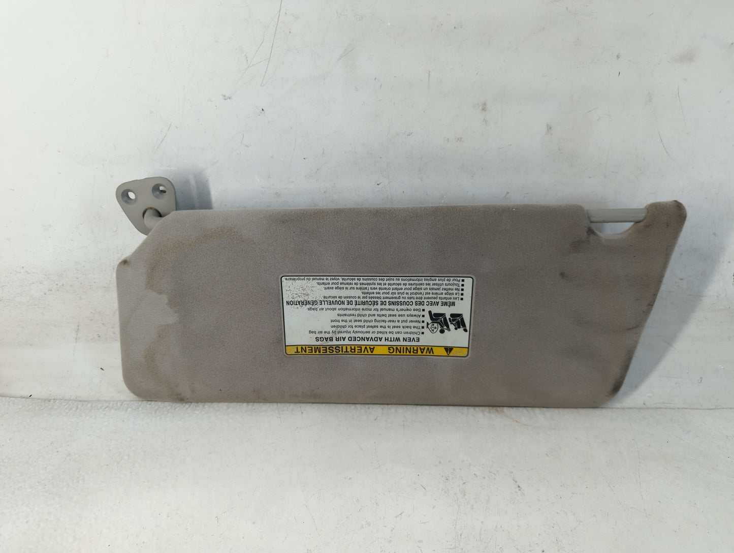2002-2006 Toyota Camry Sun Visor Shade Replacement Passenger Right Mirror Fits Fits 2002 2003 2004 2005 2006 OEM Used Auto P
