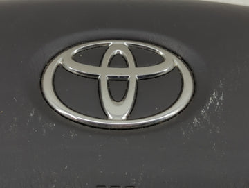 2004-2007 Toyota Highlander Air Bag Driver Left Steering Wheel Mounted P/N:45130-48050-B0 Fits Fits 2004 2005 2006 2007 OEM Used Auto Parts
