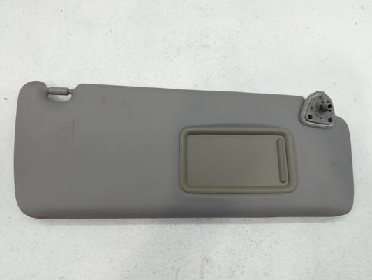 2004-2007 Toyota Highlander Sun Visor Shade Replacement Passenger Right Mirror Fits Fits 2004 2005 2006 2007 OEM Used Auto Parts