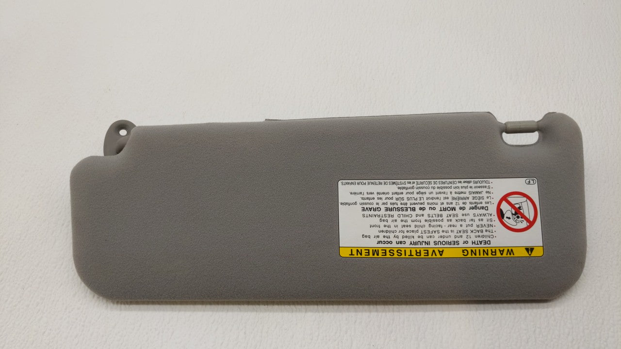 2004-2005 Toyota Prius Sun Visor Shade Replacement Passenger Right Mirror Fits Fits 2004 2005 OEM Used Auto Parts - Oemuseda