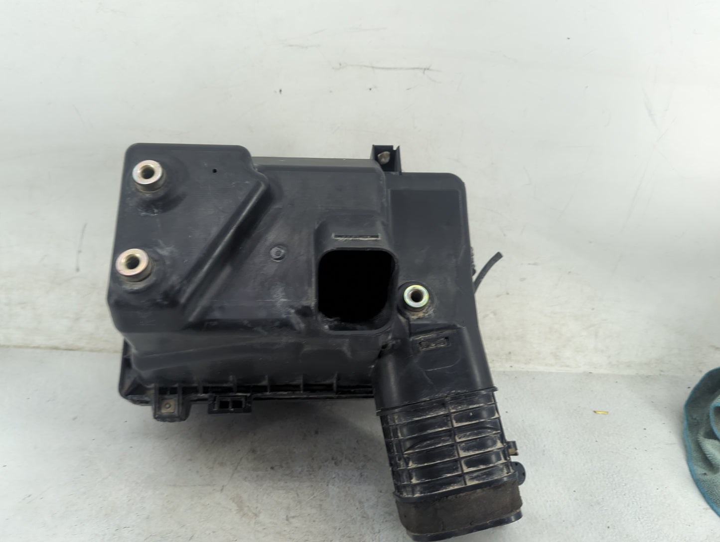2004-2004 Toyota Sienna Air Cleaner Intake-duct Hose Tube 1477952 - Oemusedautoparts1.com