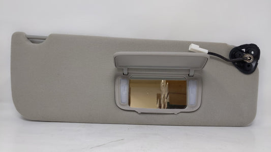 2004 Toyota Sienna Sun Visor Shade Replacement Passenger Right Mirror Fits OEM Used Auto Parts