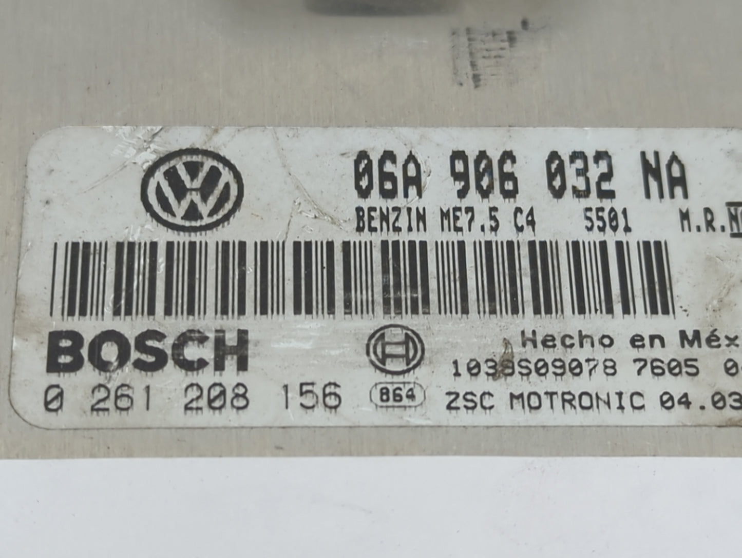 2003-2004 Volkswagen Golf PCM Engine Control Computer ECU ECM PCU OEM P/N:06A906032NA 0261208156 Fits Fits 2003 2004 OEM Use