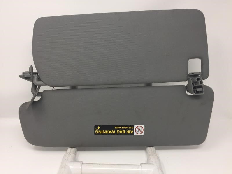 2004 Volkswagen Touareg Sun Visor Shade Replacement Passenger Right Mirror Fits Fits 2005 2006 2007 2008 2009 2010 OEM Used