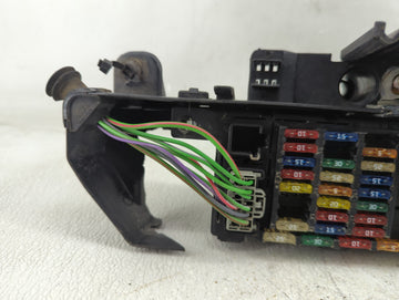 2004 Volvo S60 Fusebox Fuse Box Panel Relay Module P/N:518829007 8678449-PETP2X, 9494210 Fits OEM Used Auto Parts