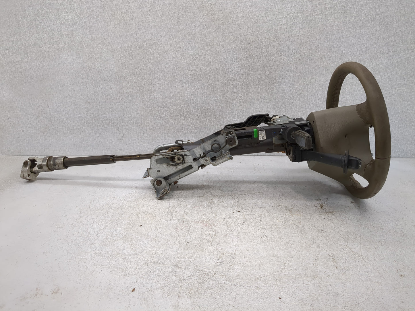 2003-2005 Volvo Xc90 A/t Power Steering Column With Motor - Oemusedautoparts1.com