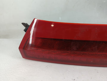 2003-2006 Volvo Xc90 Tail Light Assembly Driver Left OEM P/N:30678220 Fits Fits 2003 2004 2005 2006 OEM Used Auto Parts