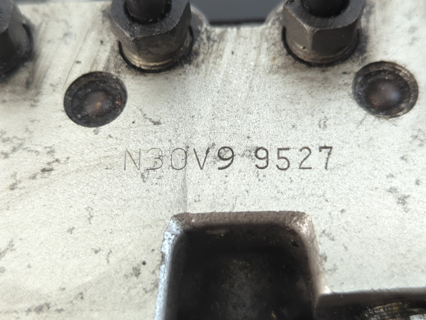 2005-2006 Acura Tl ABS Pump Control Module Replacement P/N:N30V9 9527 Fits Fits 2005 2006 OEM Used Auto Parts - Oemusedautop