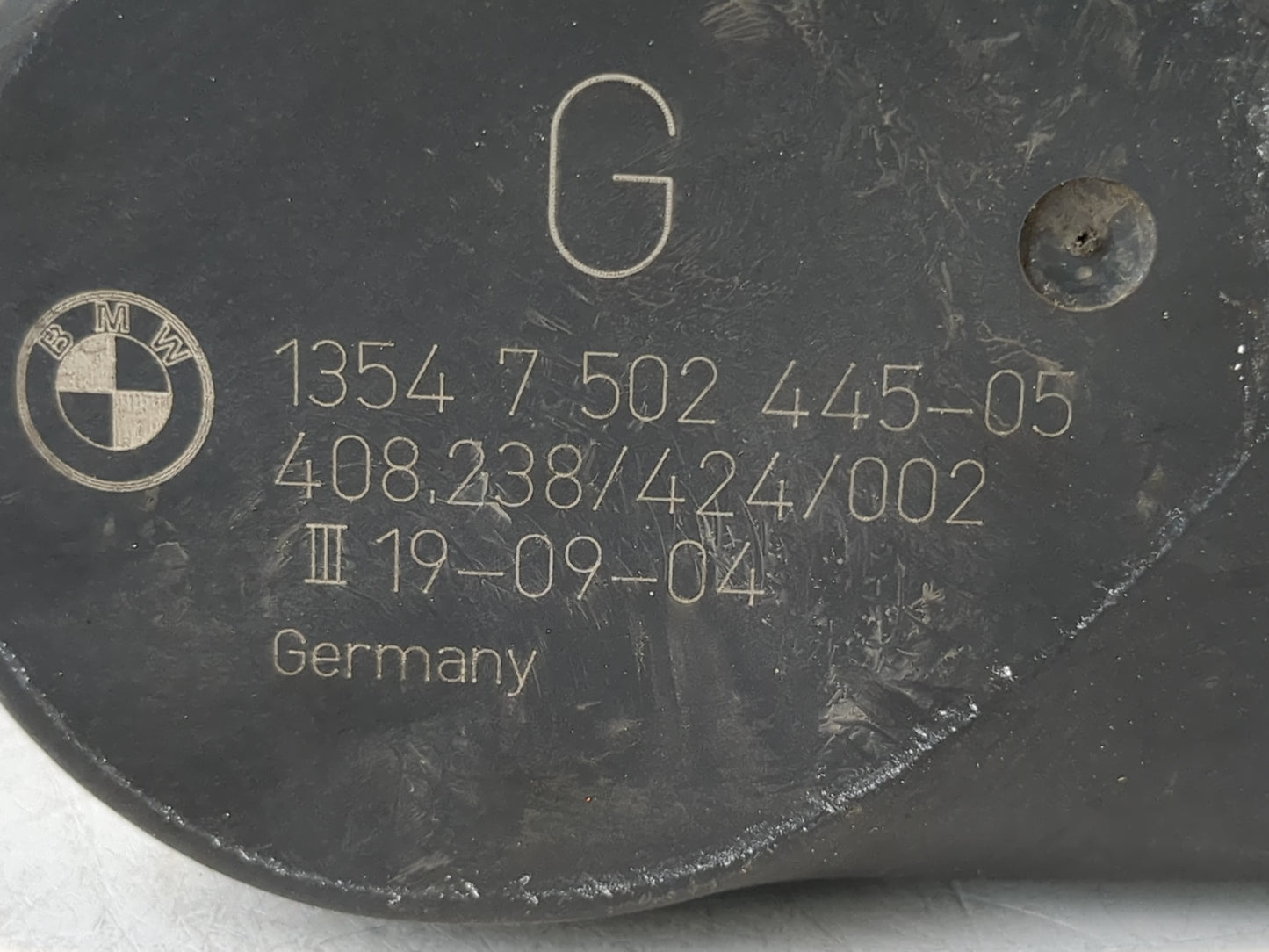 2001-2006 Bmw 330i Throttle Body P/N:1354 7 502 445-05 Fits Fits 2001 2002 2003 2004 2005 2006 OEM Used Auto Parts - Oemused