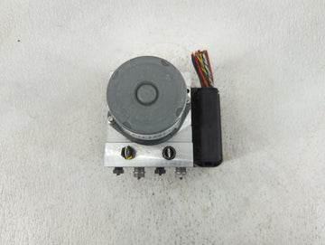 2004-2005 Bmw 545i ABS Pump Control Module Replacement P/N:3451 67587 43 0 265 234 031 Fits Fits 2004 2005 2006 OEM Used Auto Parts