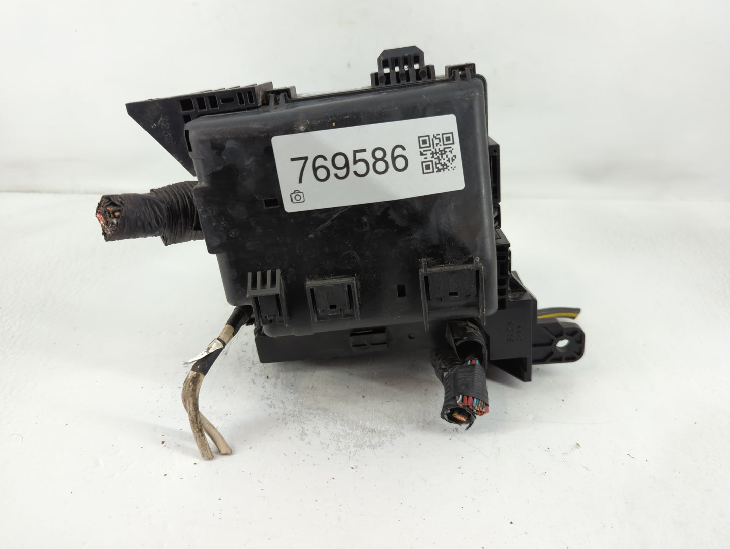 2000-2006 Bmw X5 Fusebox Fuse Box Panel Relay Module P/N:51103-0185 Fits Fits 2000 2001 2002 2003 2004 2005 2006 OEM Used Au