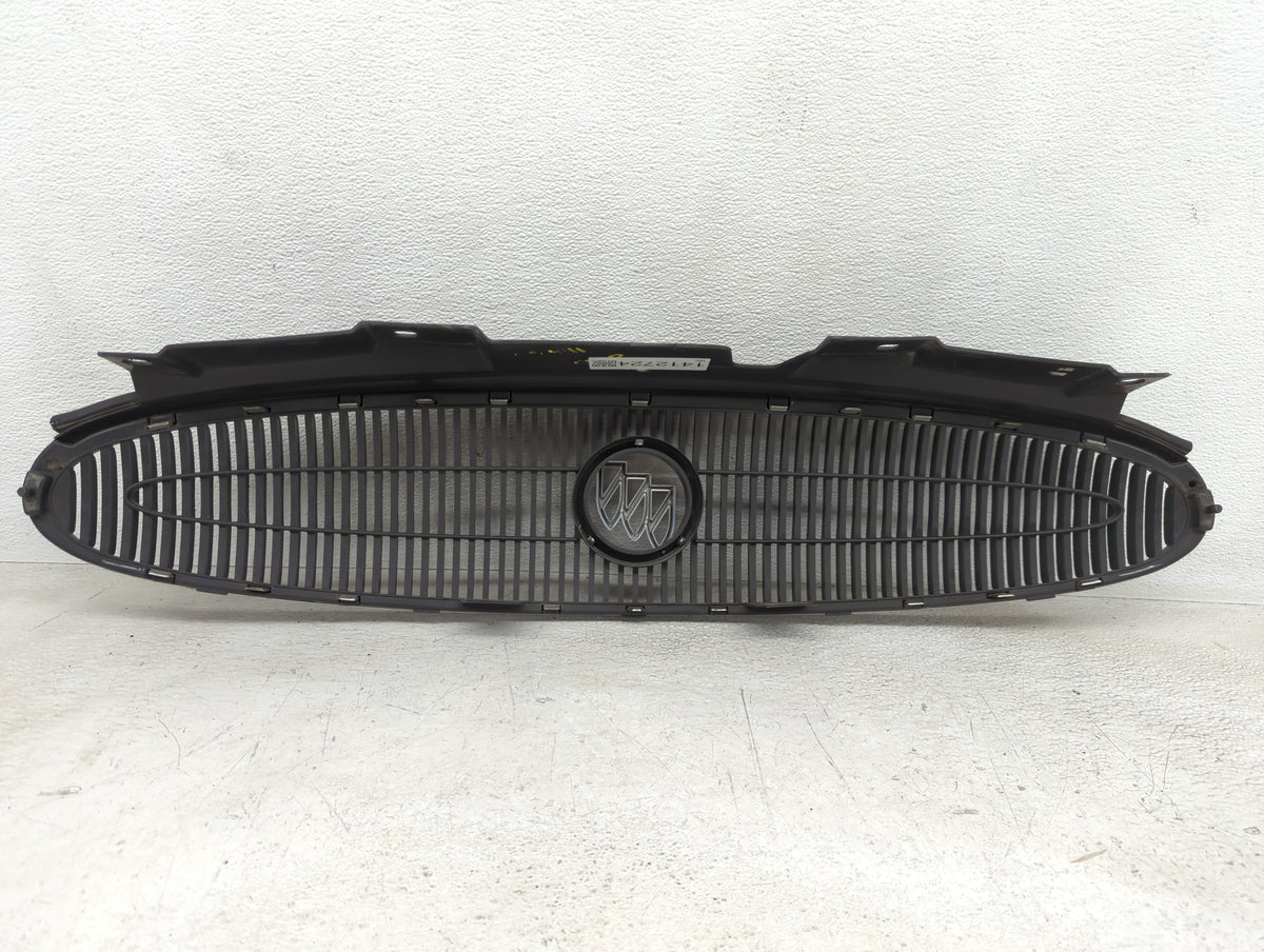 2005-2007 Buick Lacrosse Front Grille Bumper Not Included 1412724 - Oemusedautoparts1.com