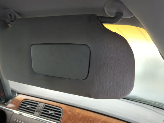 2005-2009 Buick Lacrosse Sun Visor Shade Replacement Passenger Right Mirror Fits Fits 2005 2006 2007 2008 2009 OEM Used Auto Parts