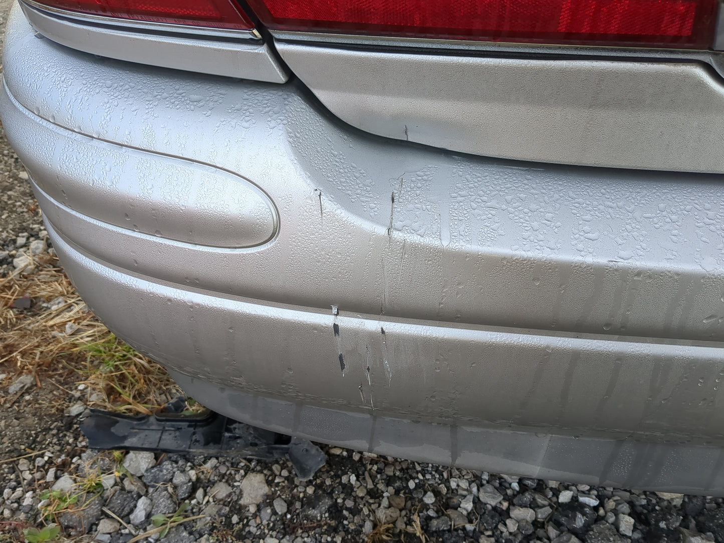 2000-2005 Buick Lesabre Rear Bumper Assembly Oem - Oemusedautoparts1.com