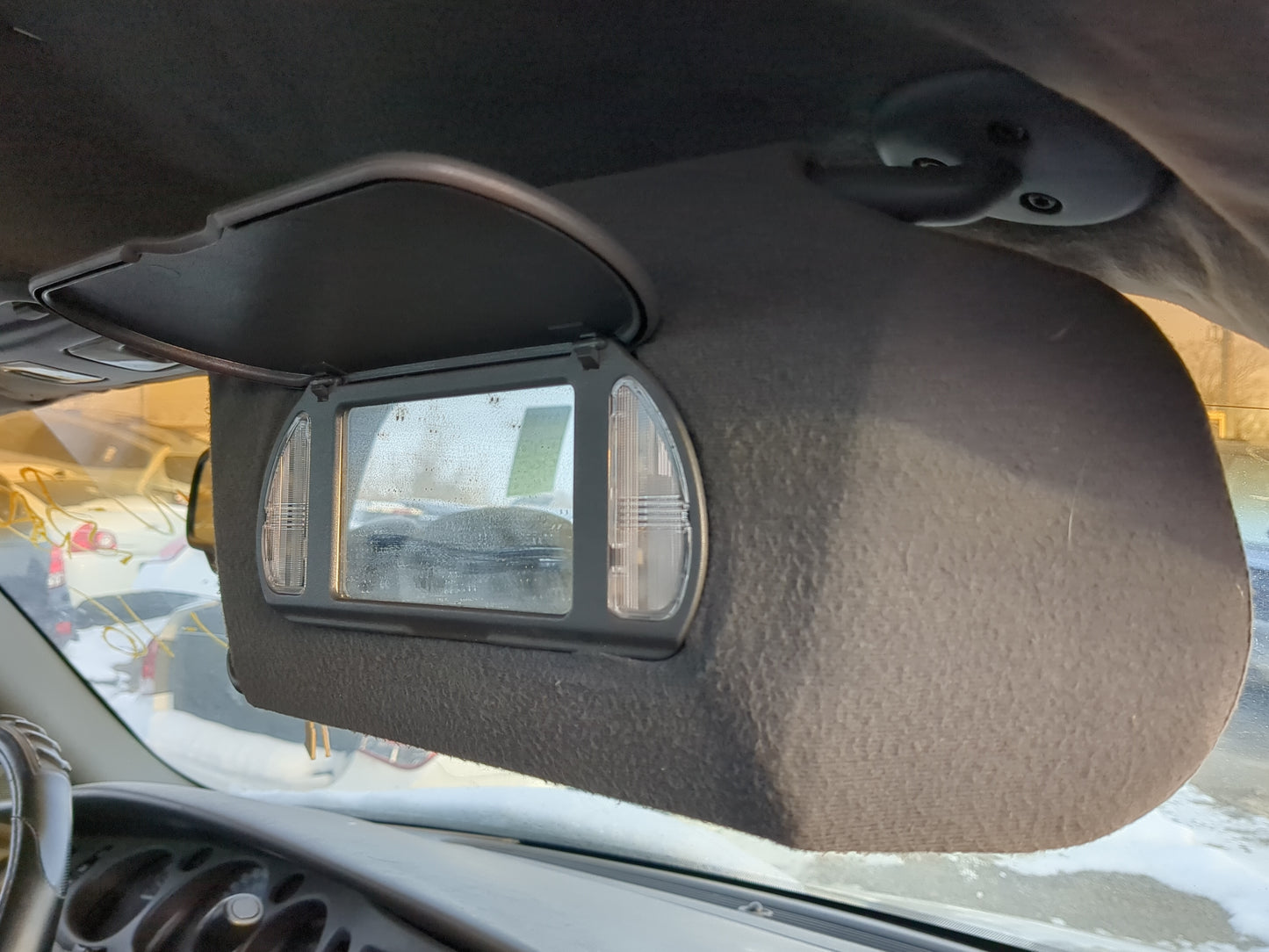 2000-2005 Buick Lesabre Sun Visor Shade Replacement Passenger Right Mirror Fits Fits 2000 2001 2002 2003 2004 2005 OEM Used