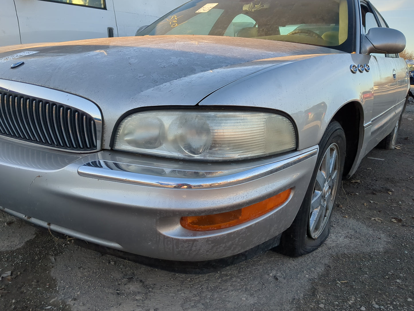 1997-2005 Buick Park Avenue Driver Left Oem Head Light Headlight Lamp - Oemusedautoparts1.com