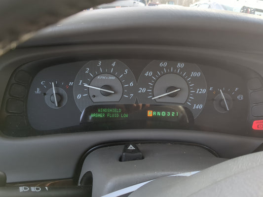 2004-2005 Buick Park Avenue Instrument Cluster Speedometer Gauges Fits Fits 2004 2005 OEM Used Auto Parts