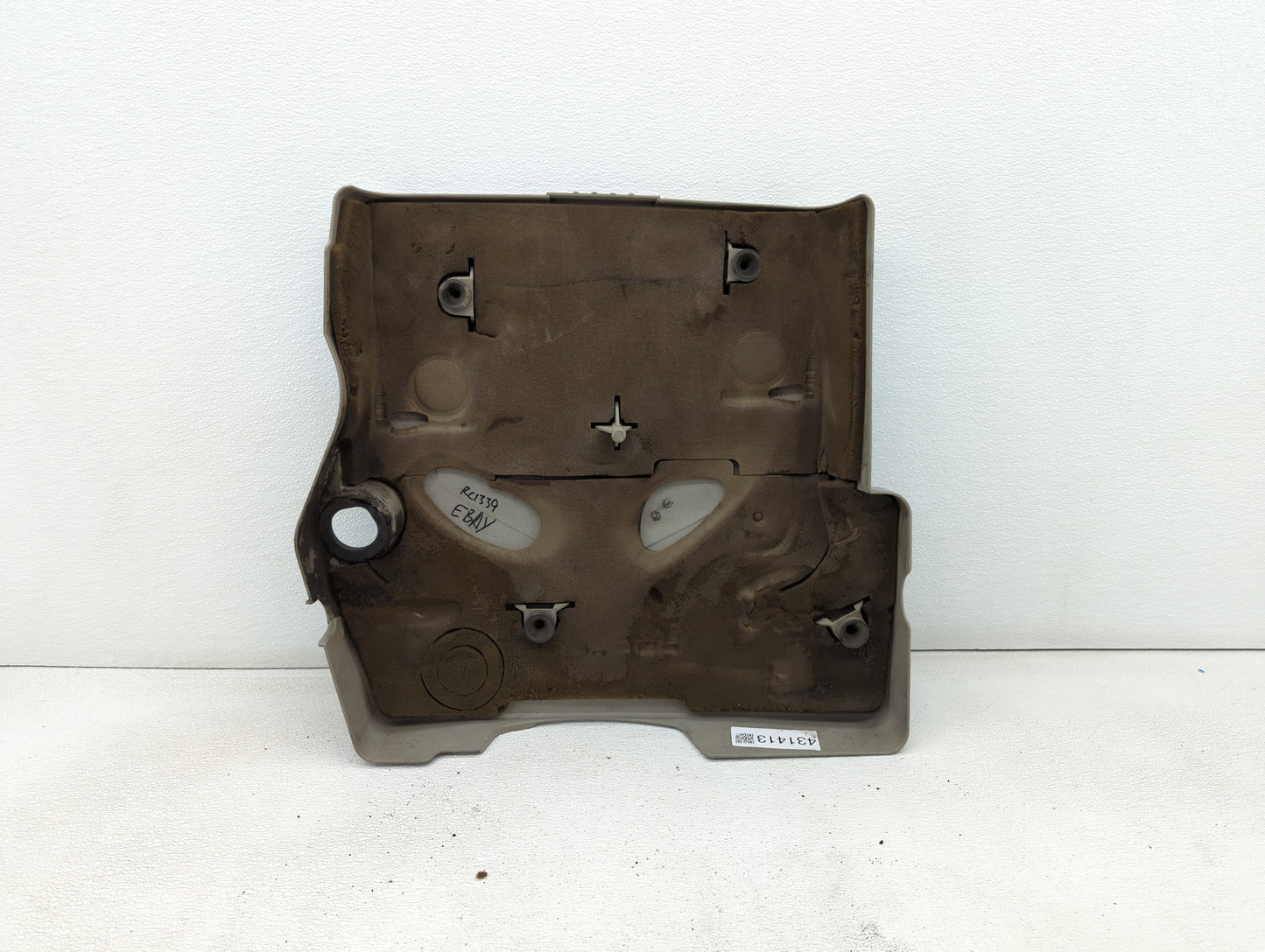 2005 Cadillac Cts Engine Cover - Oemusedautoparts1.com
