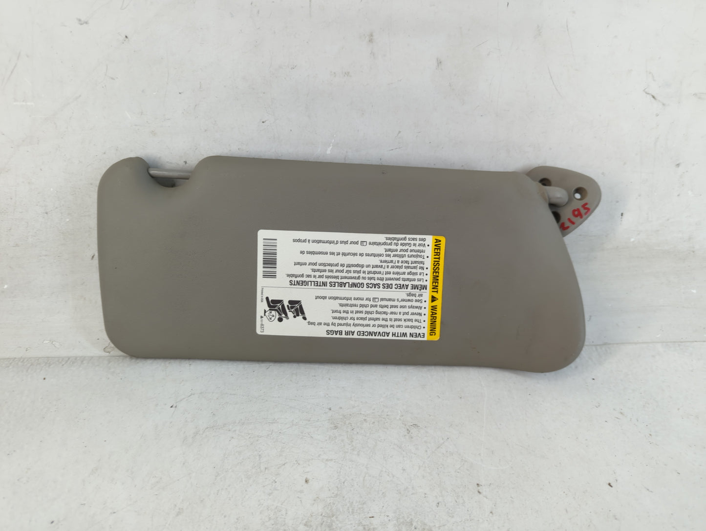 2003-2007 Cadillac Cts Sun Visor Shade Replacement Driver Left Mirror Fits Fits 2003 2004 2005 2006 2007 OEM Used Auto Parts