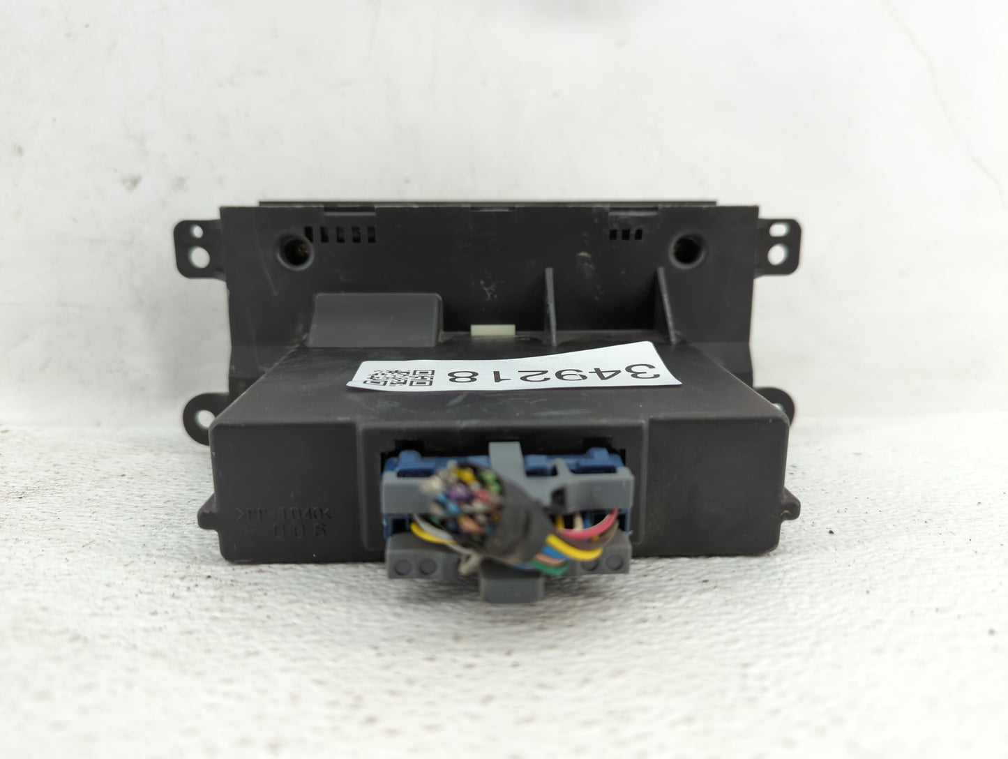 2005-2006 Cadillac Srx Climate Control Module Temperature AC/Heater Replacement P/N:15233494 25770602 Fits Fits 2005 2006 OE