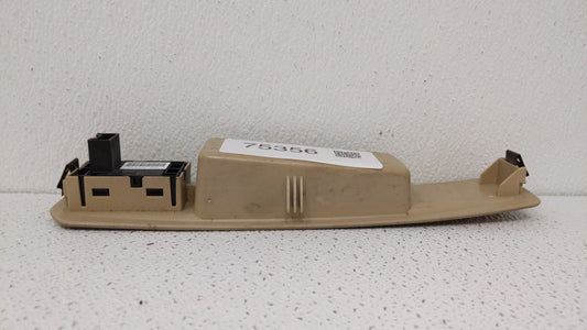 2005 Cadillac Srx Passeneger Right Power Window Switch 25750263