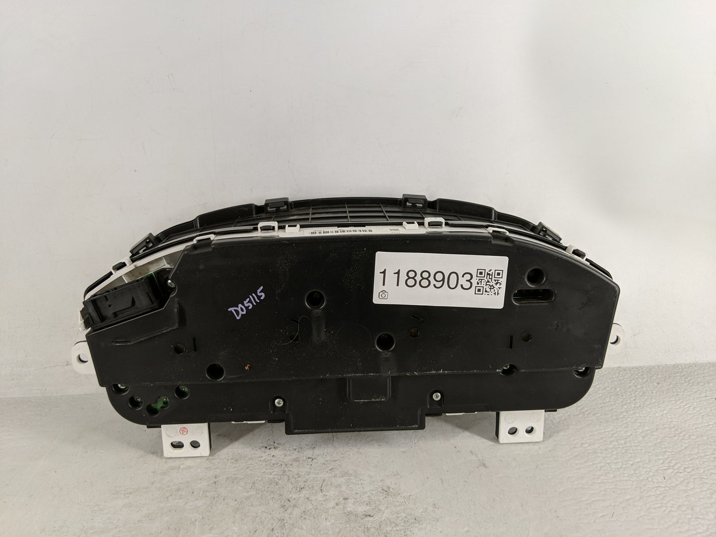 2005 Cadillac Sts Instrument Cluster Speedometer Gauges P/N:10374591 10382309 Fits OEM Used Auto Parts - Oemusedautoparts1.c