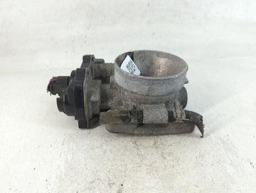 2003-2006 Chevrolet Avalanche 1500 Throttle Body P/N:1257080 Fits Fits 2003 2004 2005 2006 2007 OEM Used Auto Parts