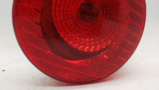 2005-2010 Chevrolet Cobalt Tail Light Assembly Passenger Right OEM P/N:16532532 A 15271525 Fits Fits 2005 2006 2007 2008 2009 2010 OEM Used Auto Parts