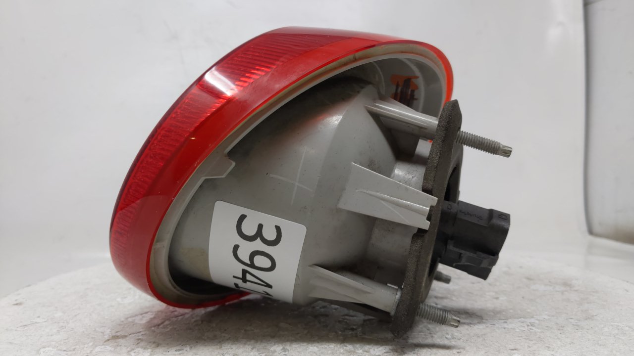 2005-2010 Chevrolet Cobalt Tail Light Assembly Driver Left OEM Fits Fits 2005 2006 2007 2008 2009 2010 OEM Used Auto Parts -
