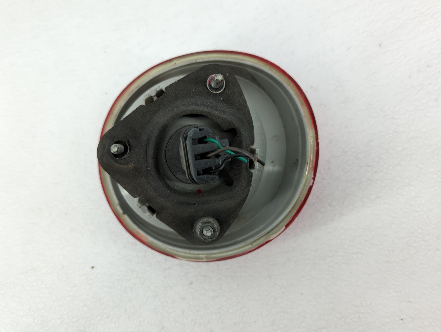 2005-2010 Chevrolet Cobalt Tail Light Assembly Passenger Right OEM P/N:16532532 15797856 Fits Fits 2005 2006 2007 2008 2009