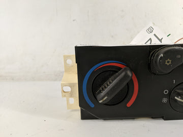 2004-2012 Chevrolet Colorado Climate Control Module Temperature AC/Heater Replacement P/N:15221922 Fits OEM Used Auto Parts