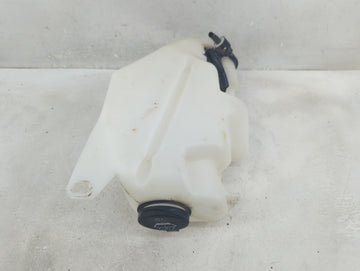 2005-2006 Chevrolet Equinox Windshield Washer Fluid Reservoir Bottle Oem